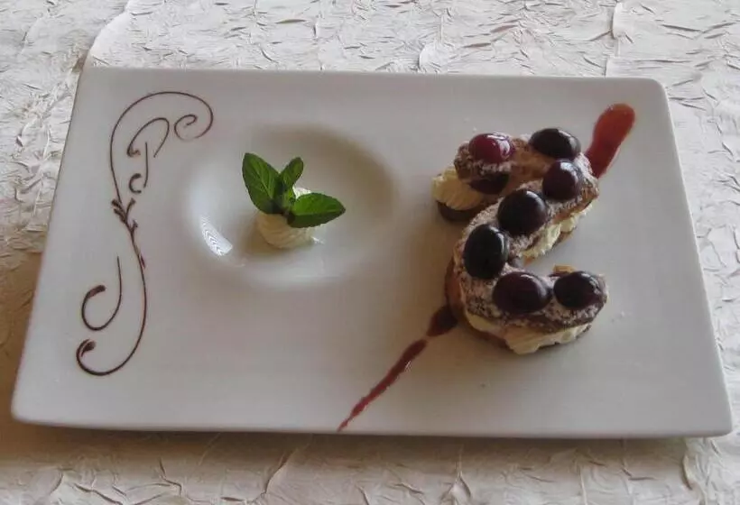 Logis Hotel Restaurant Le Bellevue