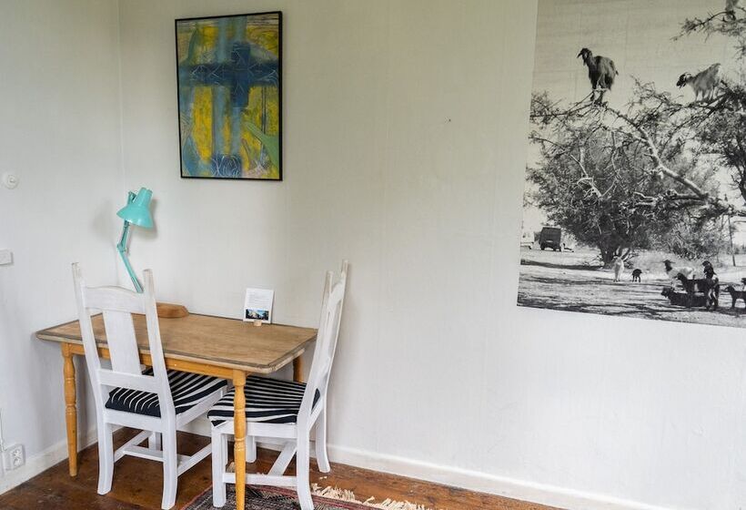 Lindsbergs Kursgard And Hostel