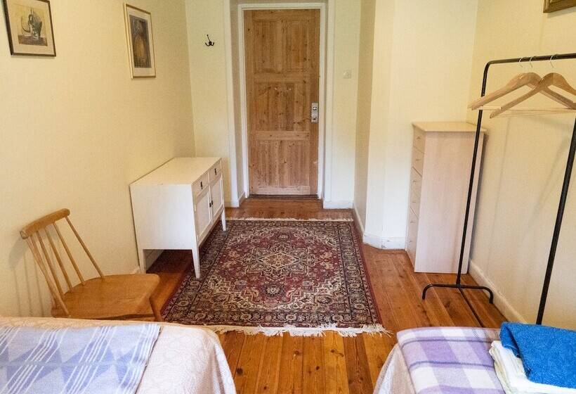 Lindsbergs Kursgard And Hostel