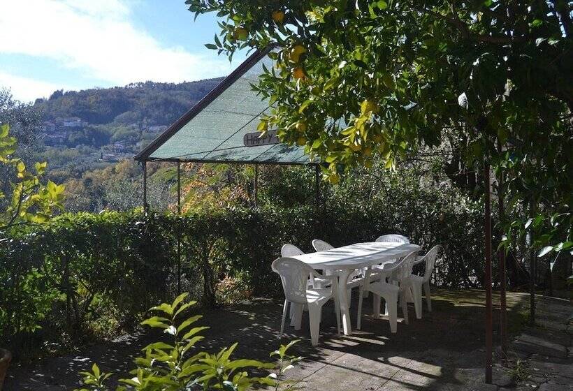 Cottage In Marliana With Garden