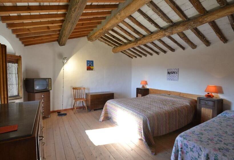 Cottage In Marliana With Garden