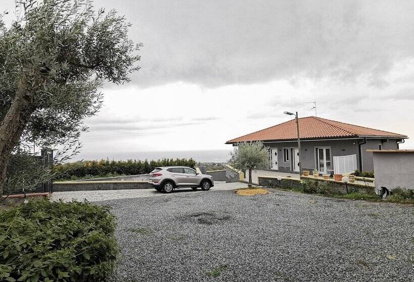 تختخواب و صبحانه Affittacamere Villa Antonio