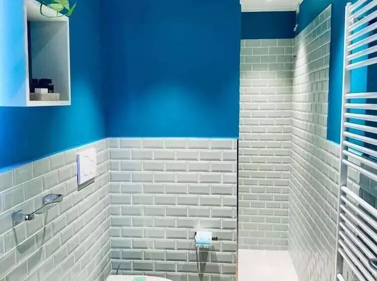 تختخواب و صبحانه Dimora Del Teatro