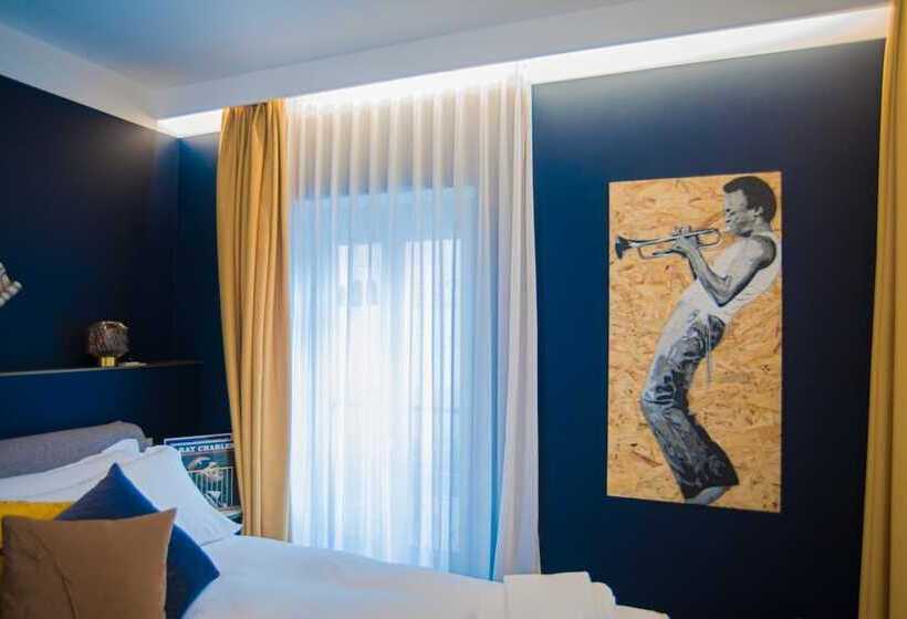 Bed and Breakfast Dimora Del Teatro