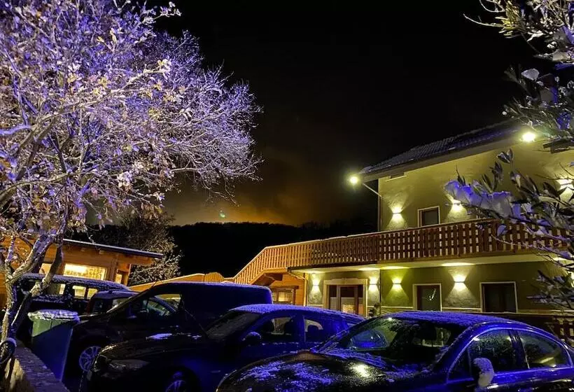 Aamiaismajoitus (B&B) L Antica Quercia