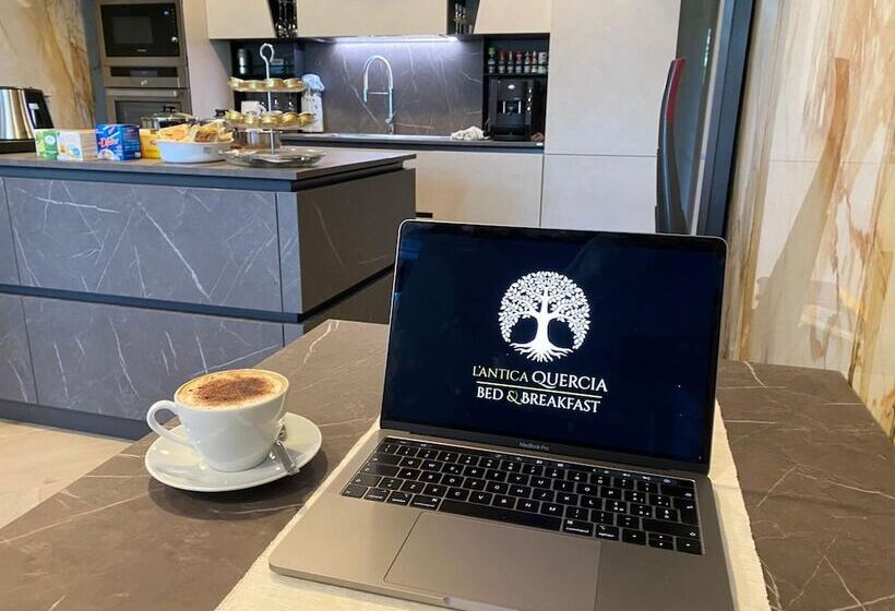 مبيت وإفطار L Antica Quercia