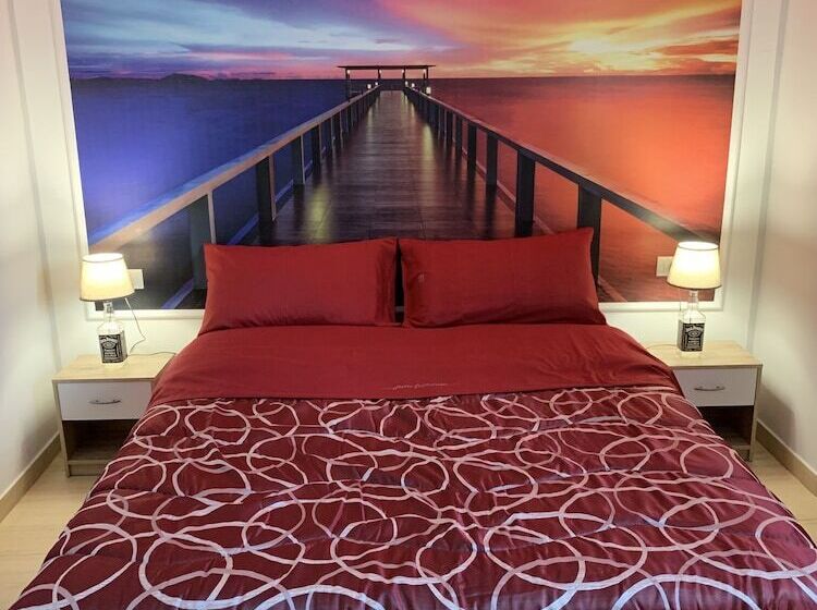 ベッドアンドブレックファースト The Lux