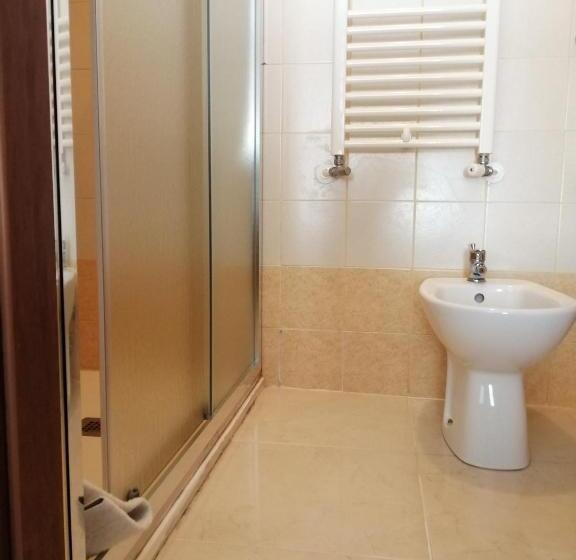 مبيت وإفطار Villa Oasi