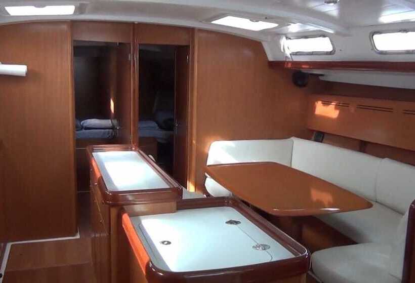 Хостел Delfina