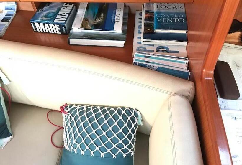 Хостел Delfina