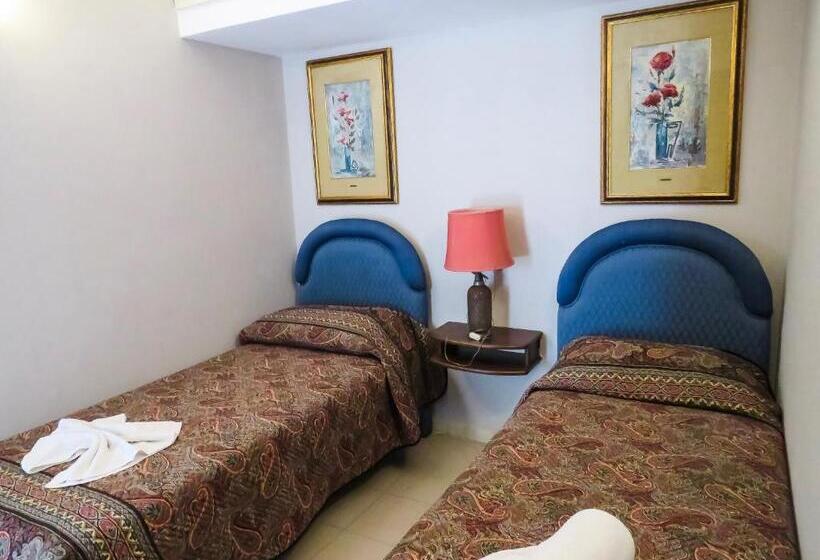 مسافرخانه Villa Athèna