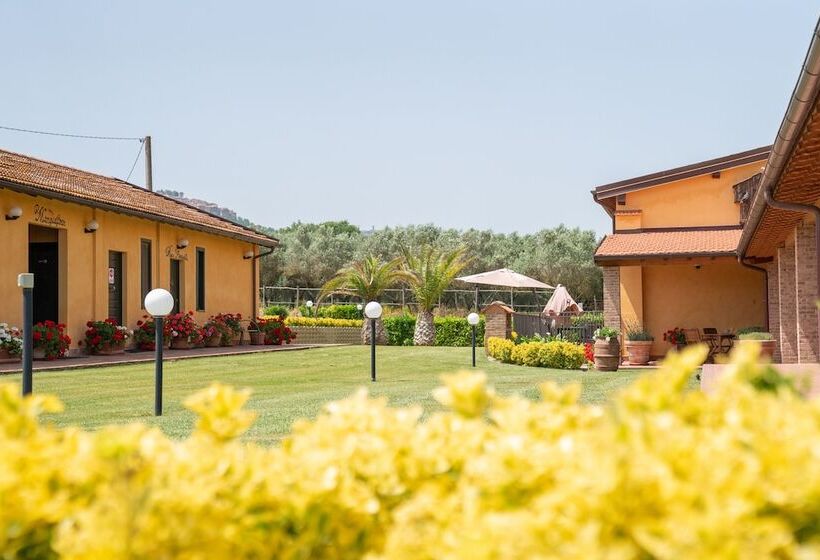 فندق ريفى Borgo Bernabei