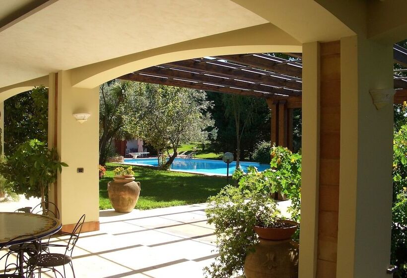 ベッドアンドブレックファースト Caputaquis