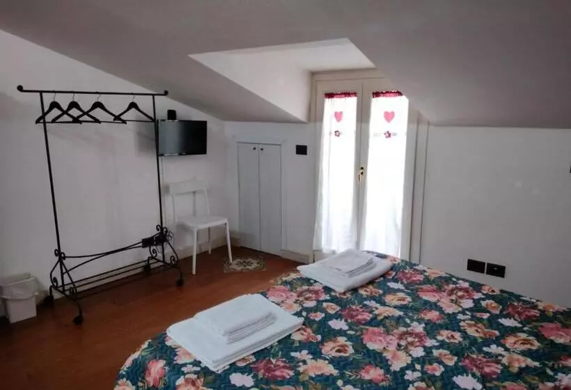 تختخواب و صبحانه Residence Tucci