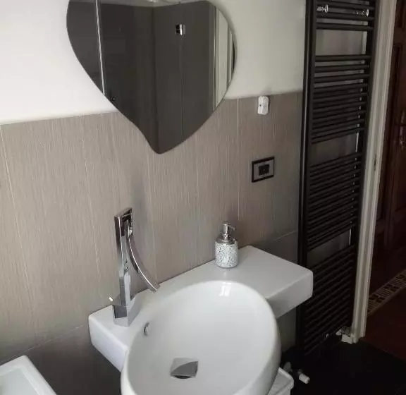 تختخواب و صبحانه Residence Tucci