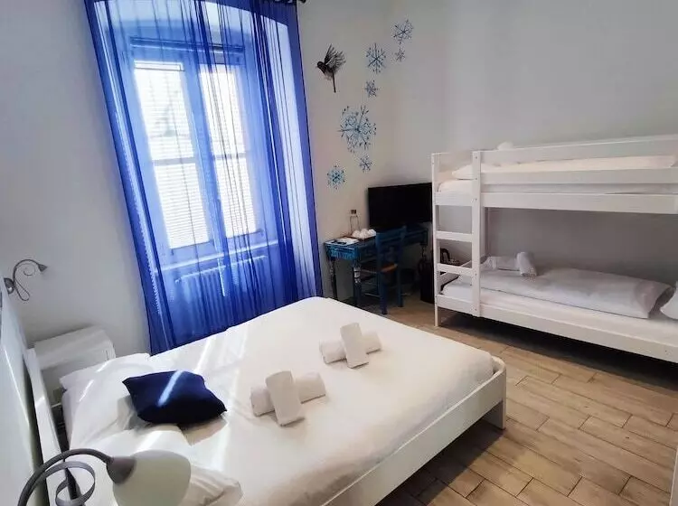 تختخواب و صبحانه Rossetti Rooms