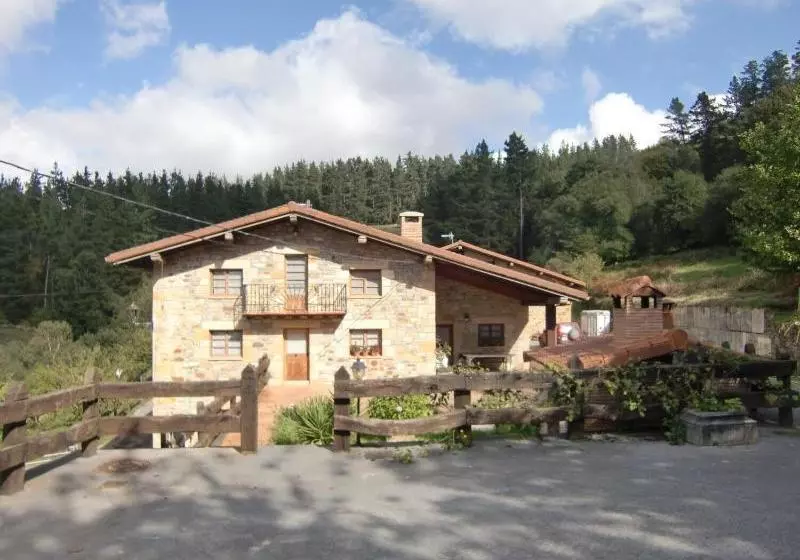 Casa Rural Aititerena