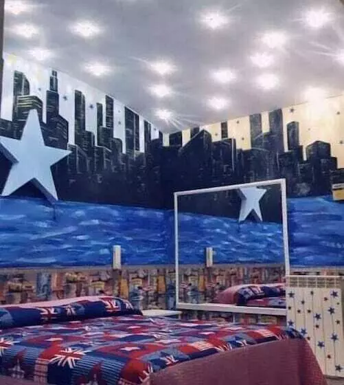 簡易ホテル Napoleon