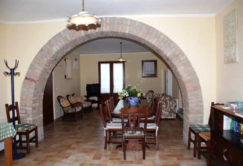 هتل روستایی Agriturismo La Macinara