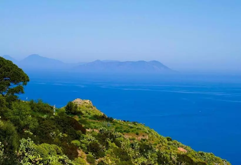 Agriturismo Aiolia   Panorama Eolie