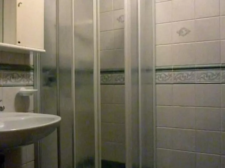 Aamiaismajoitus (B&B) Appartamenti Majon Sotroi