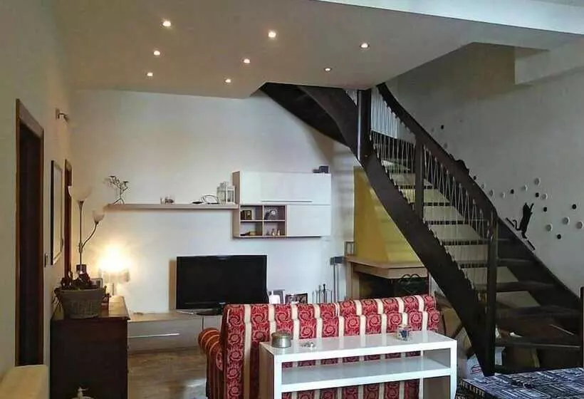 تختخواب و صبحانه Casa Perry