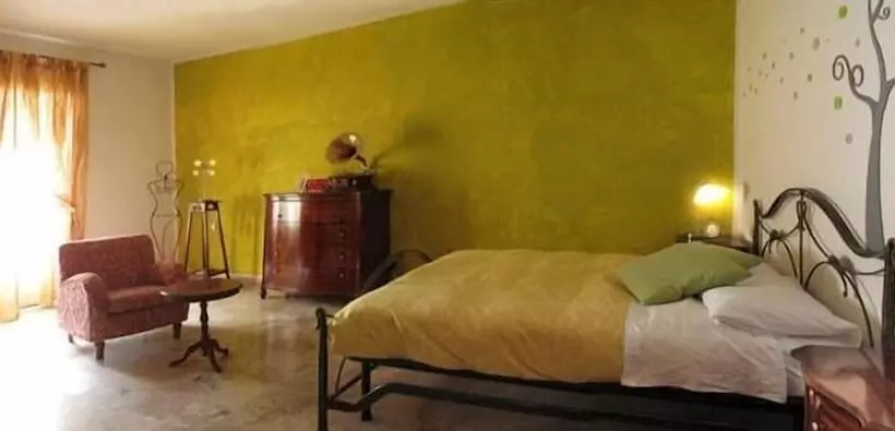 تختخواب و صبحانه Casa Perry