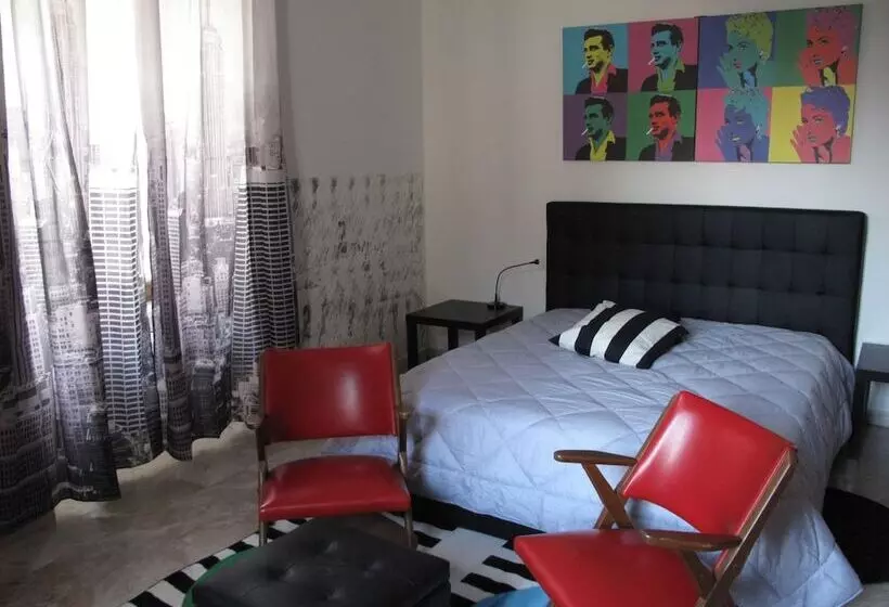 تختخواب و صبحانه Casa Perry
