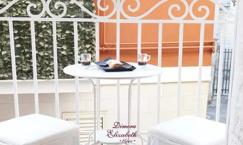 ベッドアンドブレックファースト Dimora Elizabeth Ii