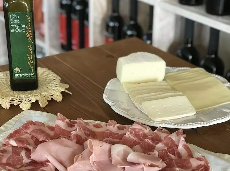 田舎風ホテル Agriturismo Il Cardo