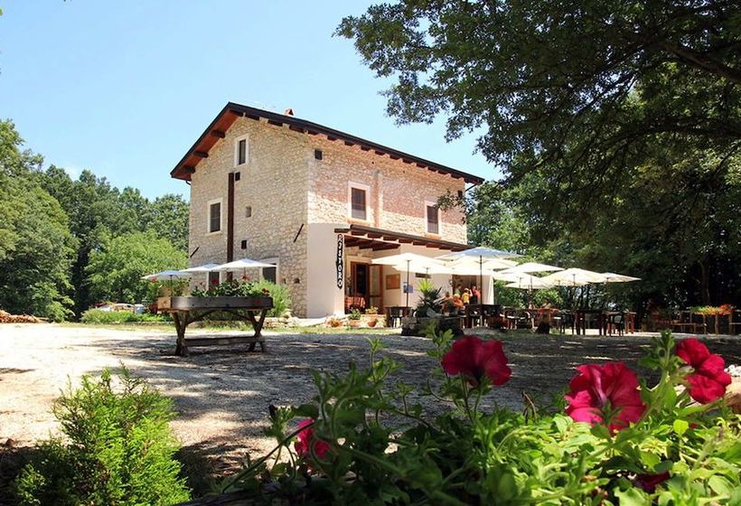 乡村酒店 Rifugio Sfilzi