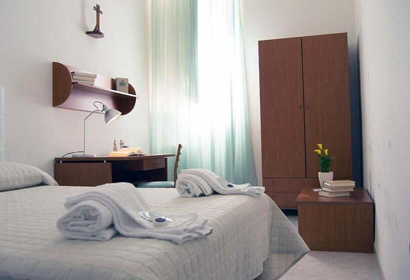 پانسیون Centro Di Spiritualità Madonna Della Nova