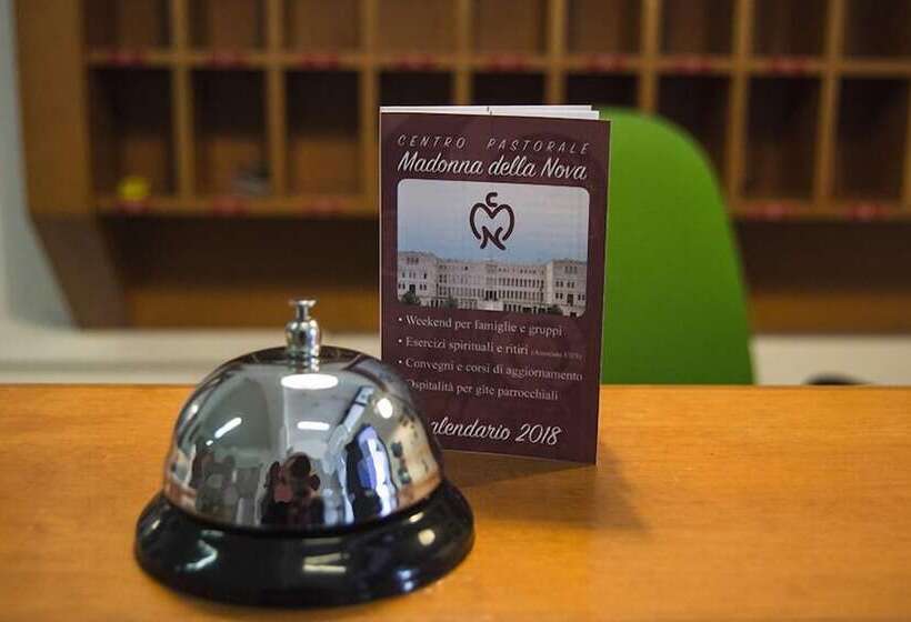 پانسیون Centro Di Spiritualità Madonna Della Nova
