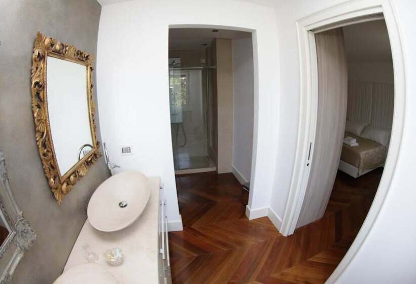 Пансион Champagne Rooms