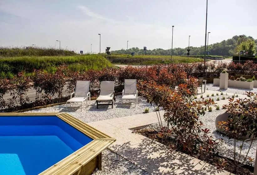 Majatalo Home Suites Home