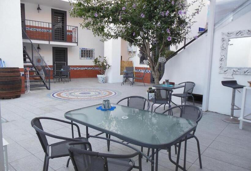 پانسیون Villa Giulia   Vesuvio Guest House Pompei Sorrento