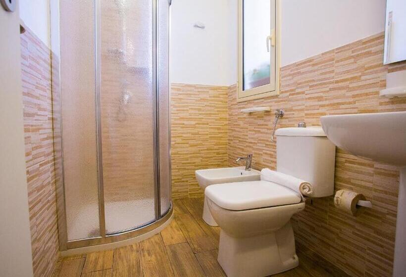 مبيت وإفطار Casa Dei Carrubi