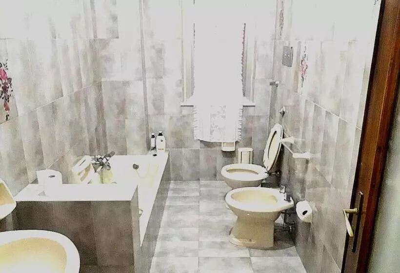 تختخواب و صبحانه Bed And Restaurant Marrakech