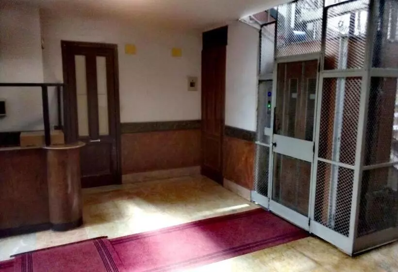 تختخواب و صبحانه Bed And Restaurant Marrakech