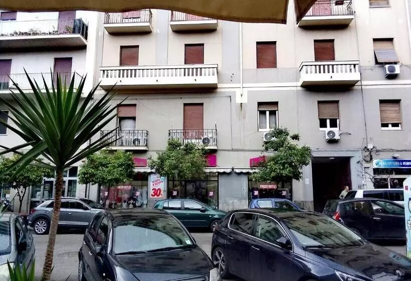 تختخواب و صبحانه Bed And Restaurant Marrakech