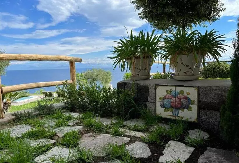 Majatalo Agapanto Luxury Accommodation