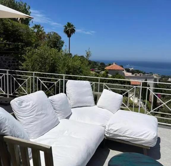 Majatalo Agapanto Luxury Accommodation
