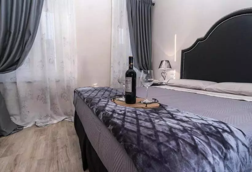 پانسیون Pistoia Luxury Suite