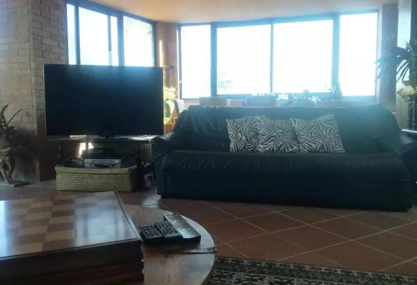 پانسیون Villa Grande