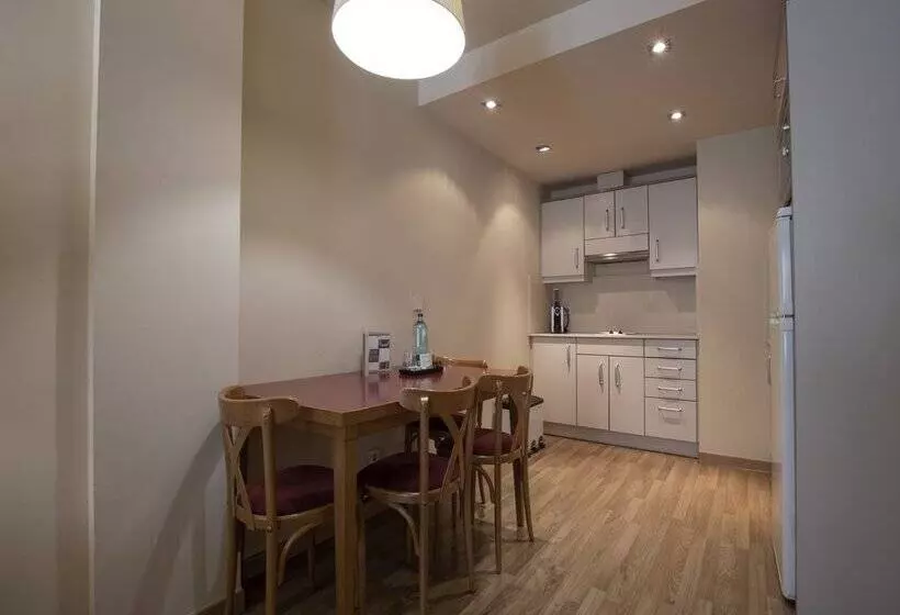 Apartamentos Shusski by Nexta