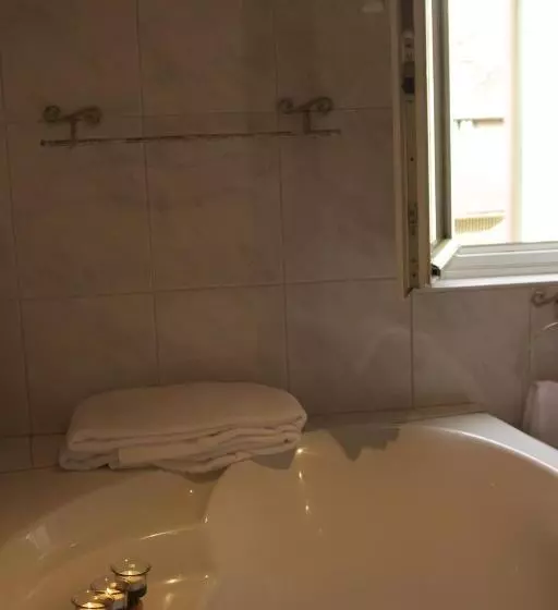 酒店 Auberge Du Brand