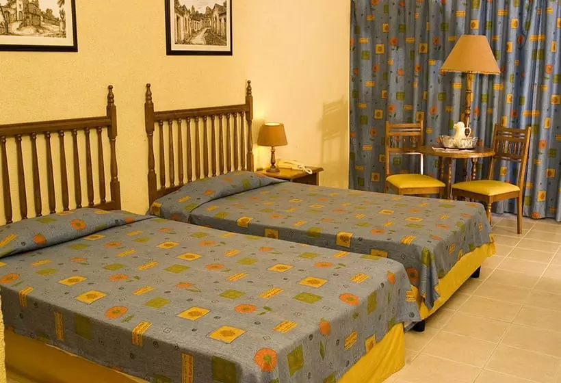 Отель Memories Trinidad del Mar