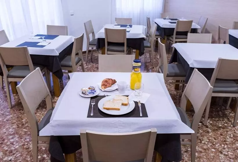 호텔 Catalunya Express