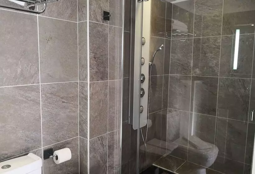 فندق Chambres D Hôtes & Spa Les Perce Neige