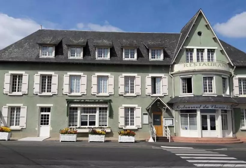 ホテル Hôtel Restaurant Du Chemin De Fer